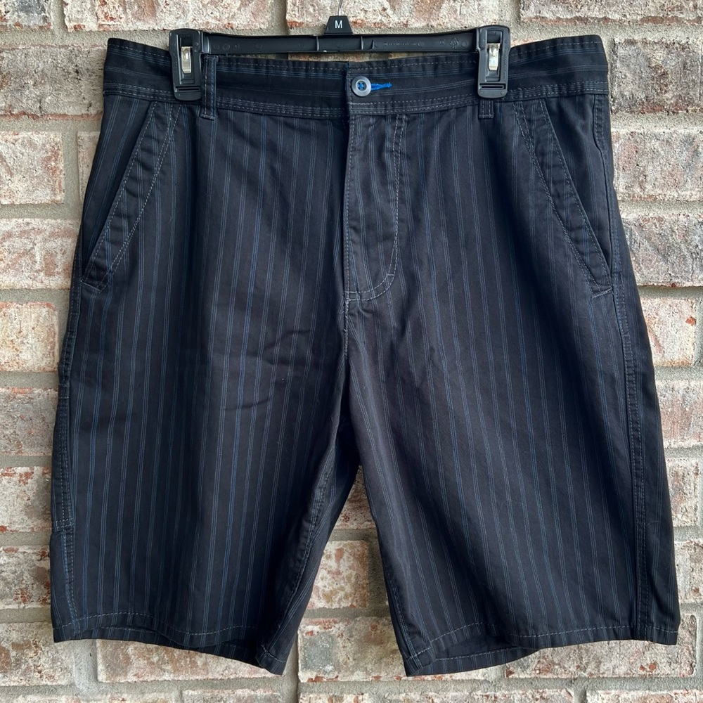 🍒💣 Ocean Pacific striped shorts